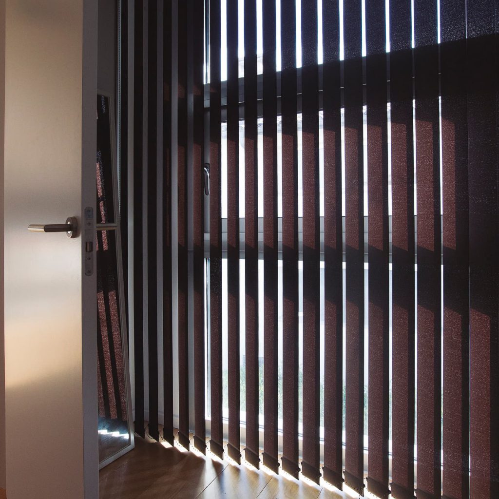 bandalux cortina vertical Imagine Blackout