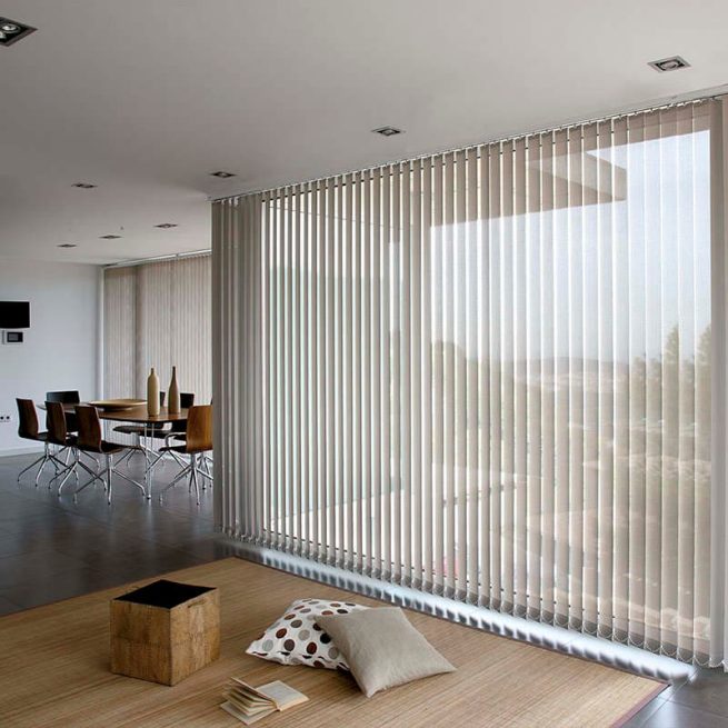 bandalux cortina vertical polyscreen 550